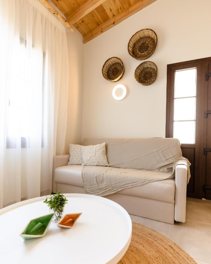 Mystes Apartment Samothraki Bagian luar foto