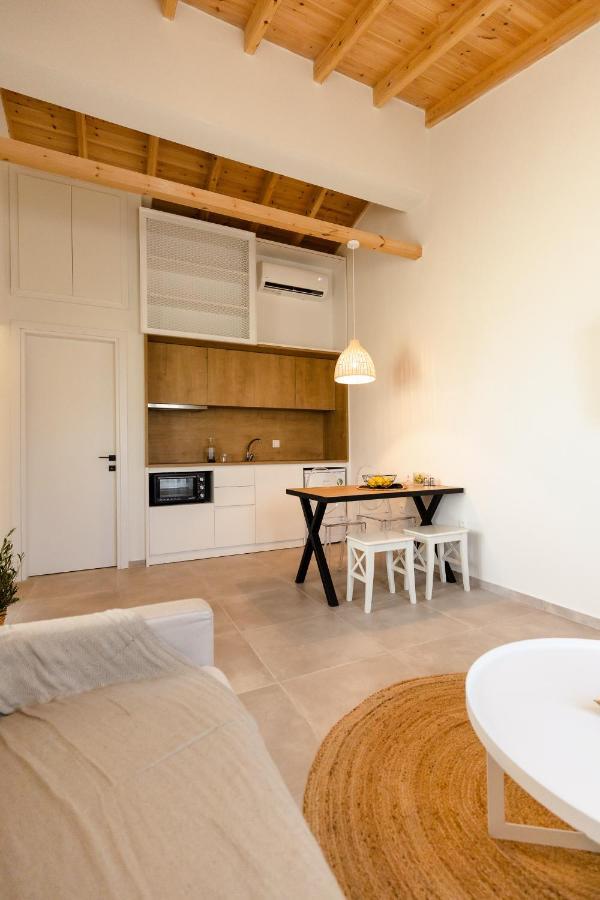 Mystes Apartment Samothraki Bagian luar foto